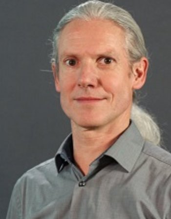 Dr. Robert Graf